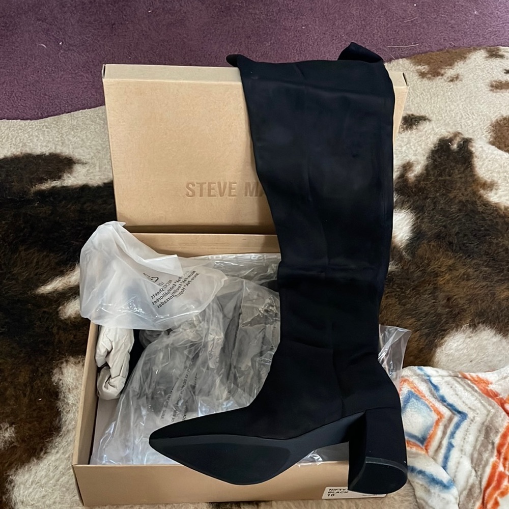 Steve Madden Nifty Boot